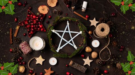 The Sacred Circle: Creating Sacred Space for Yule in Wicca